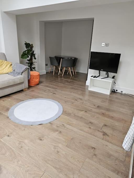 Beautiful Garden Flat Near Central London Exterior photo