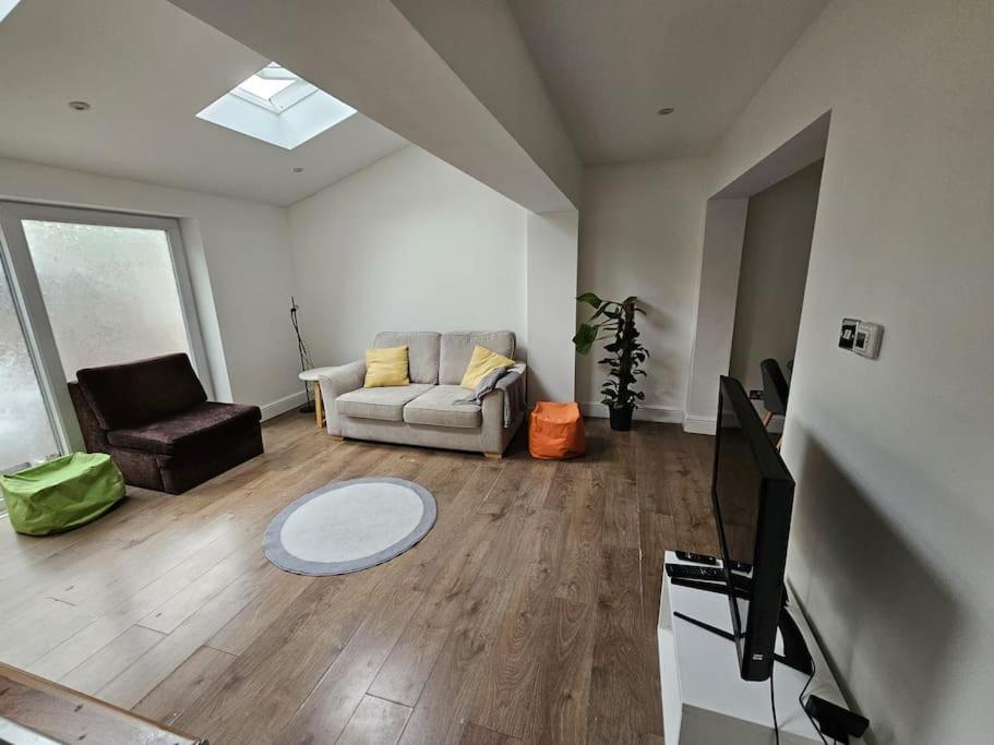 Beautiful Garden Flat Near Central London Exterior photo